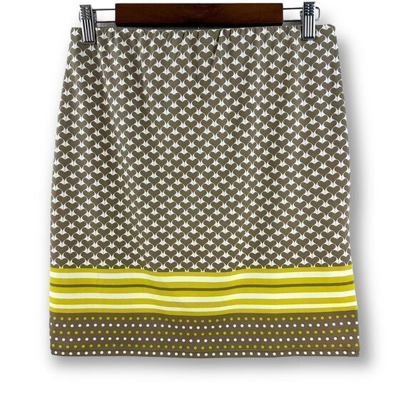 Studio M tan and white heart print skirt size S - Picture 2 of 6